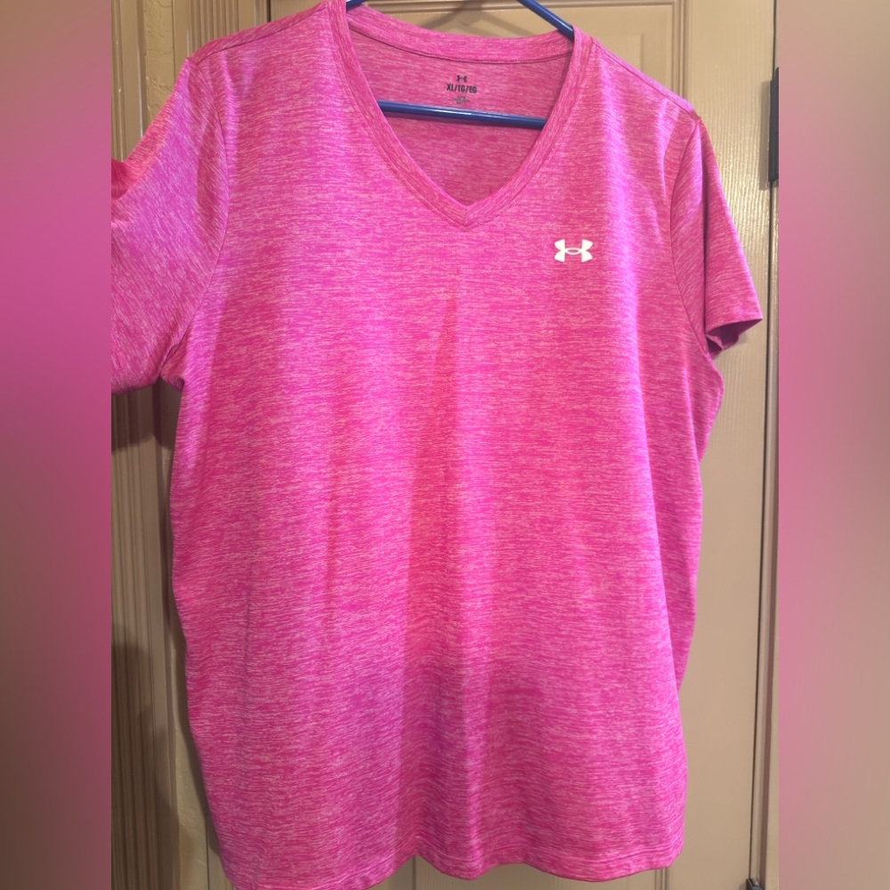 Under Armour Heathered Pink T-Shirt